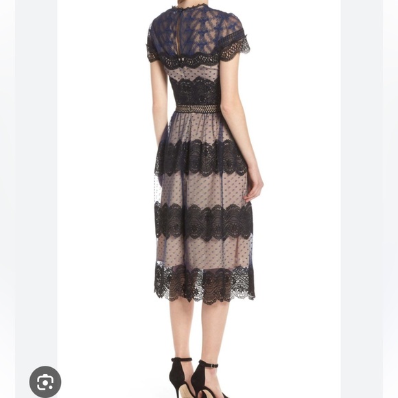 NWT Chelsea28 Black and Cream Lace Midi Dress size S - Picture 2 of 3